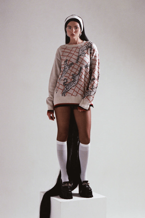 Suéter Entre Gatos y Liebres