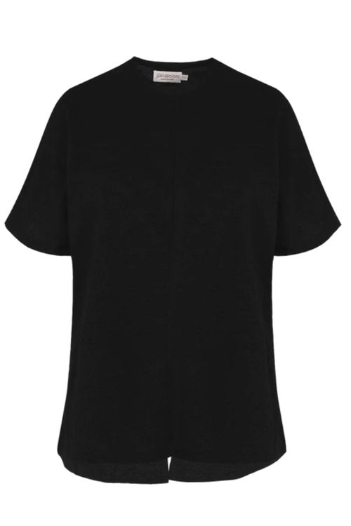 CAMISETA ESENCIAL NEGRA